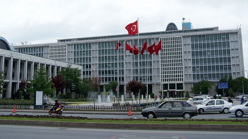 "İBB'deki teftişi yürüten müfettişlerin istediği ilk üç dosya ne?"