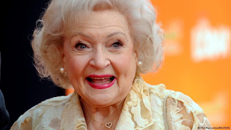 "Altın kız" Betty White hayata veda etti