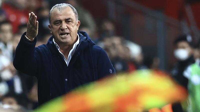 Eski Galatasaray Başkanı Faruk Süren: Fatih Terim 60 küsur yaşında ama hâlâ kendini 25 yaşında sanıyor