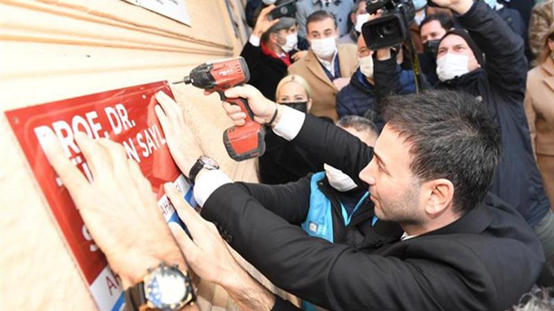 Prof. Dr. Türkan Saylan’ın adı Arnavutköy’de yaşadığı sokağa verildi