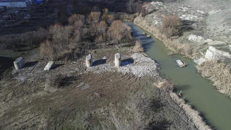 Ankara'da 86 yıllık köprü çalındı