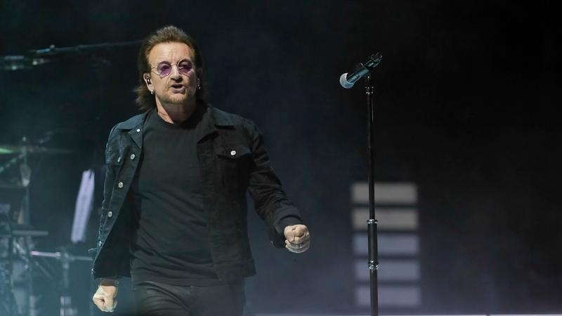 Bono: U2 ismini hiç sevmiyorum; bazı şarkılarımız çıkınca utanıp radyo kanalını değiştiriyorum