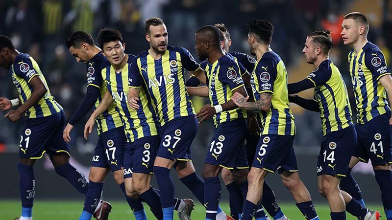 Fenerbahçe'nin Altay maçı ilk 11'i belli oldu