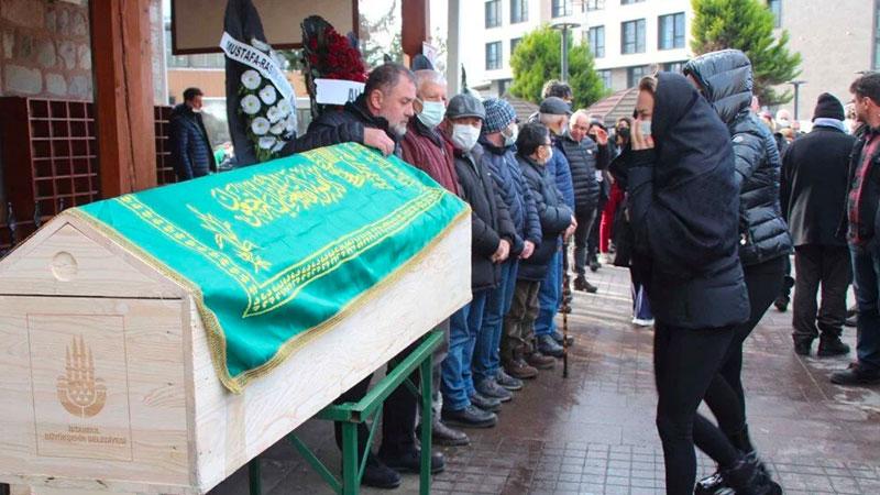 Silahlı saldırı sonucu öldürülen avukat Şafak Mahmutyazıcıoğlu son yolculuğuna uğurlandı