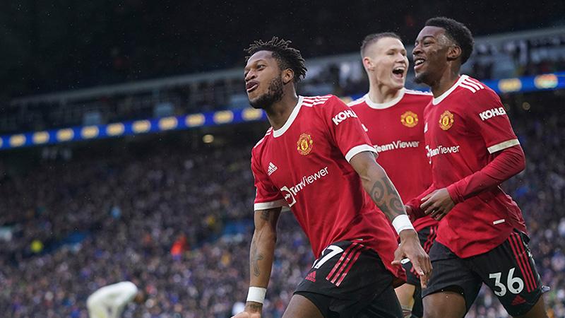 Manchester United, Leeds United'ı farklı geçti