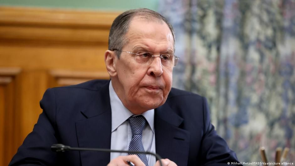 Lavrov: "ABD'nin Avrupa'daki nükleer silahları ABD'ye dönmeli"