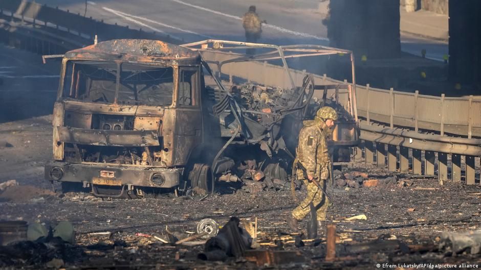 Kiev: Saldırıların gölgesinde gündelik hayat