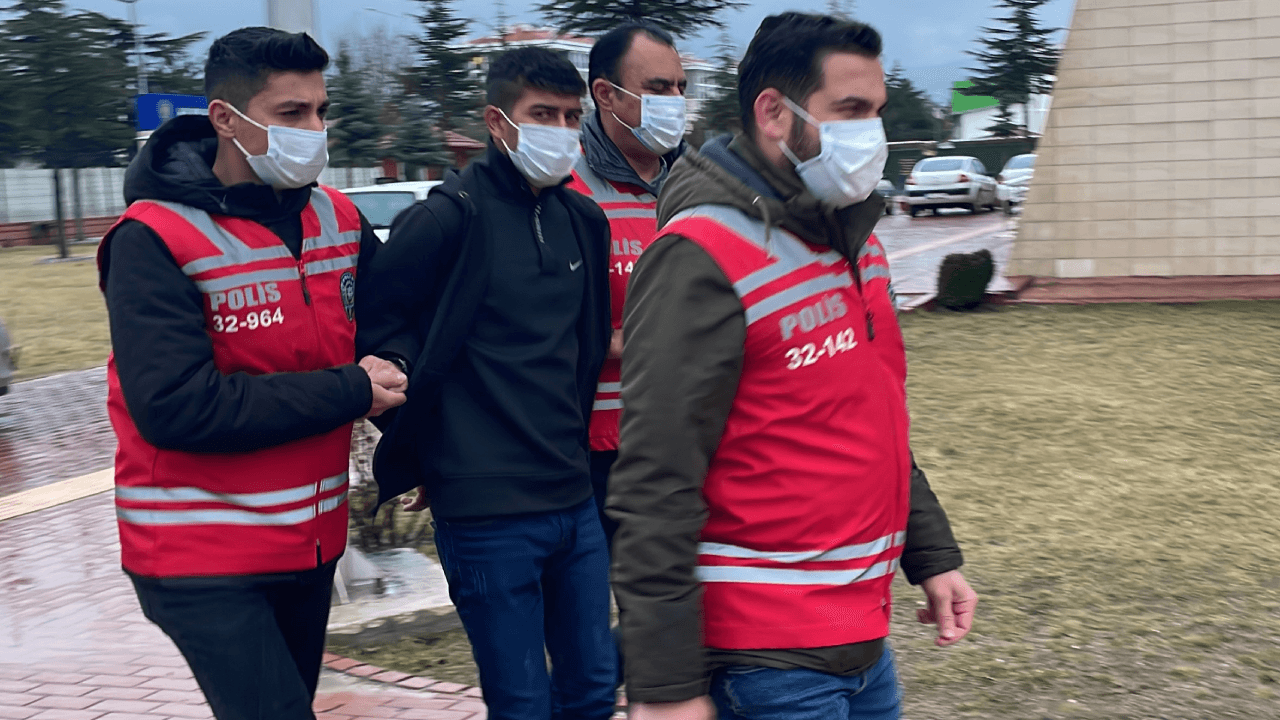 Isparta'da kadın cinayeti: 6 aylık hamile olan Raziye Karabuğa, Şehmuz Gezer tarafından öldürüldü