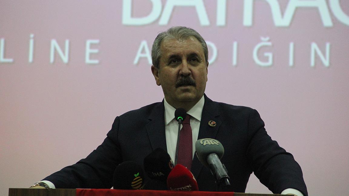 Destici: Adında Türk kelimesi olmasına rağmen Türk Tabipler Birliği, Türk hekimlerini temsil etmiyor