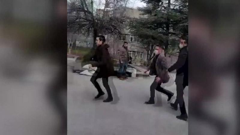 Hacettepe Üniversitesi'nde Nevruz kutlamasına döner bıçaklı saldırı