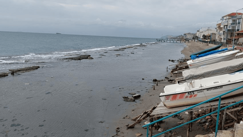 Tekirdağ’da deniz 15 metre çekildi: “Kral yolu” ortaya çıktı