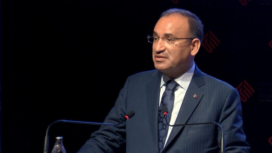 Adalet Bakanı Bozdağ: Norveç'te Anders Behring Breivik denen bir ırkçı 71 kişiyi katletti; siz duydunuz mu Hristiyan terörist denildiğini?