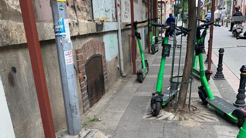 Sabah yazarı: Scooter şirketleri para kazanacak diye insanlar bu eziyeti çekmek ve hayatını riske atmak zorunda mı?