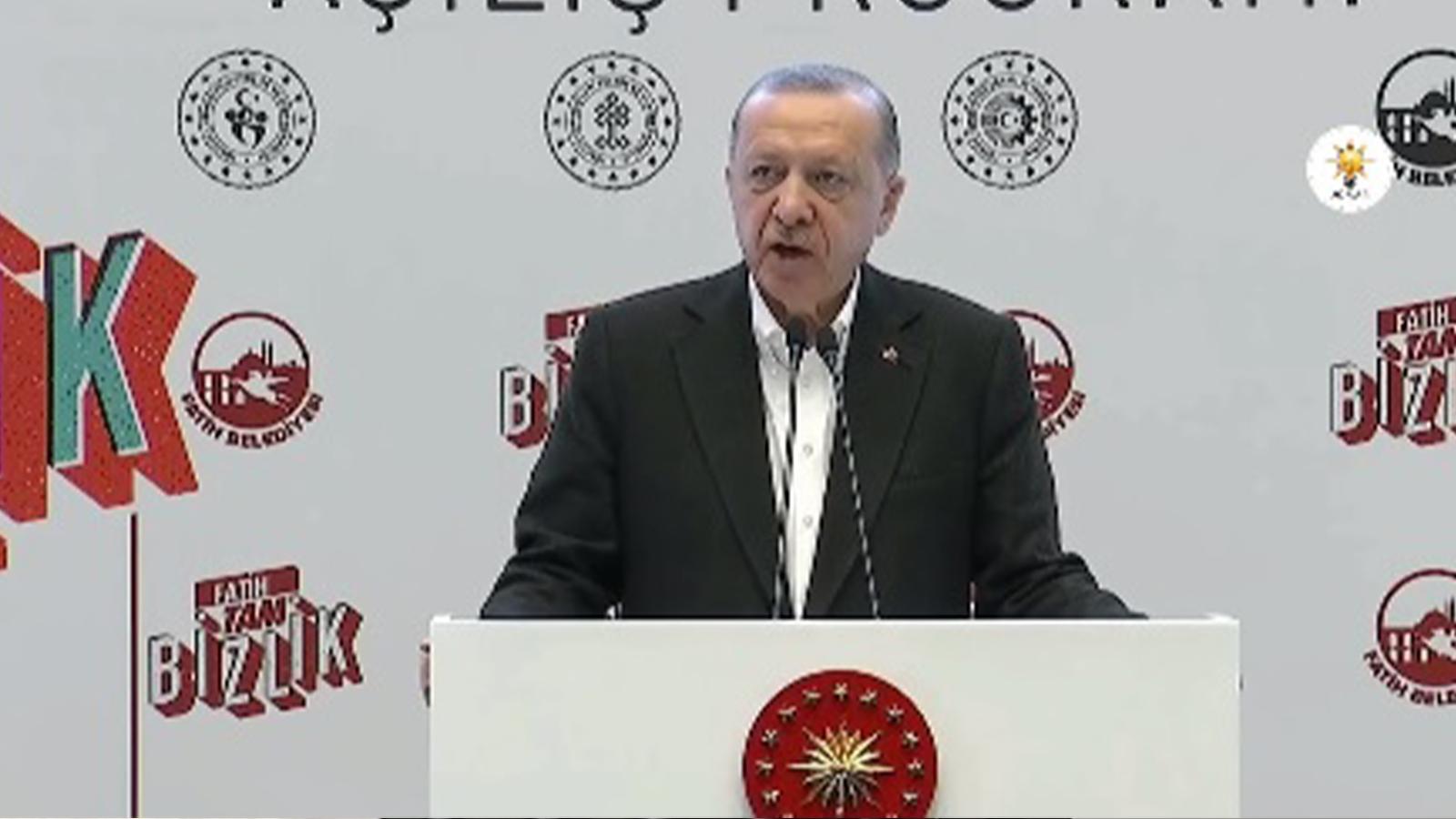 Erdoğan: Hukuki altyapıdan yoksun sosyal medya ve elektronik ticaret platformları için gerekli düzenlemeleri hayata geçireceğiz