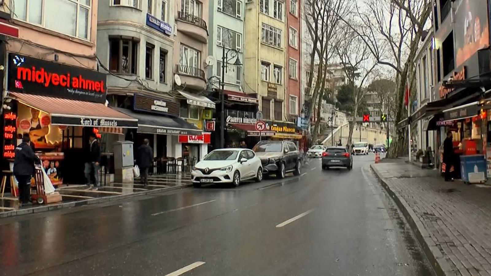 Midyeci Ahmet, boşanırken eşinin aldığı dükkânın tam karşısına yenisini açtı, malzeme tedarikini kesti