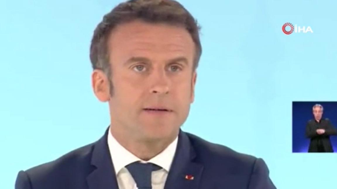 Macron: Müslümanların veya Yahudilerin dinlerinin emrettiği gibi yemek yemelerini engelleyen bir Fransa istemiyorum