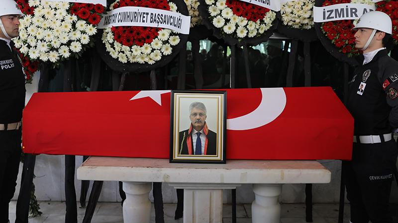 Kalp krizinden ölen Yargıtay Cumhuriyet Savcısı Kamil Erkut Güre'nin oğlu konuştu: Benden daha sağlıklıydı, hiçbir sorunu yoktu