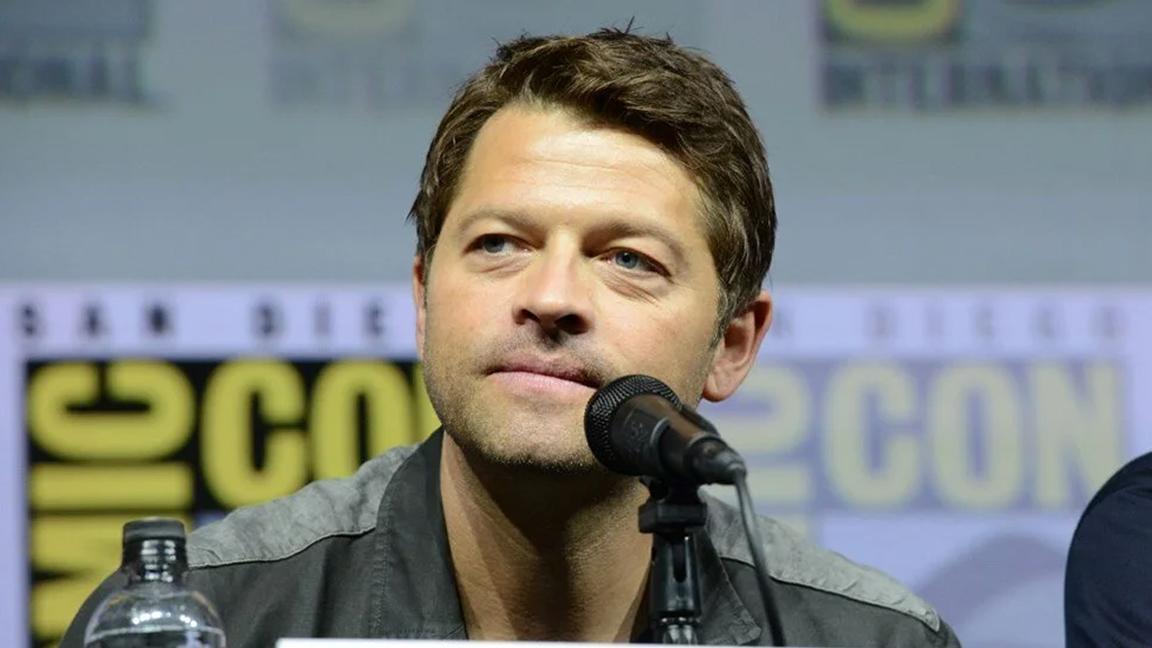 Supernatural dizisinin oyuncusu Misha Collins biseksüel olduğunu açıkladı 