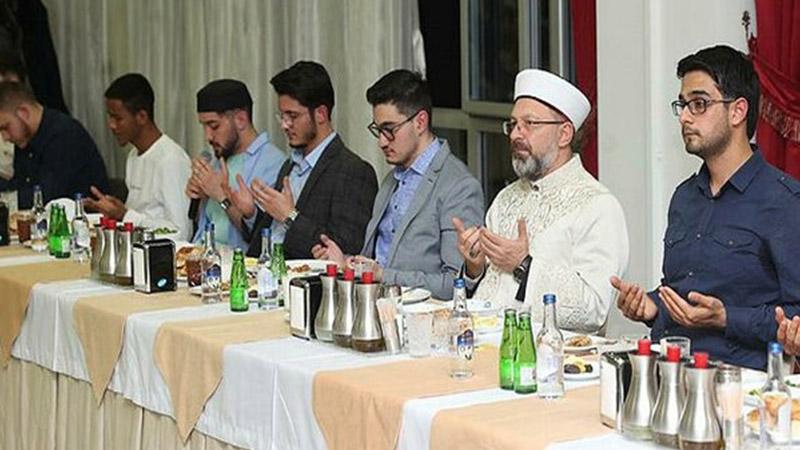 Diyanet, İstanbul'daki 9 günlük iftar ve sahur programları için 1 buçuk milyon TL harcadı