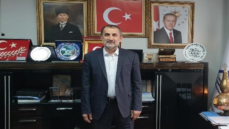 Kadın voleybolculara hakaret eden Kaynaşlı Belediye Başkanı Şahin, kutlamalara kadın sanatçı getirilmesinden rahatsız oldu