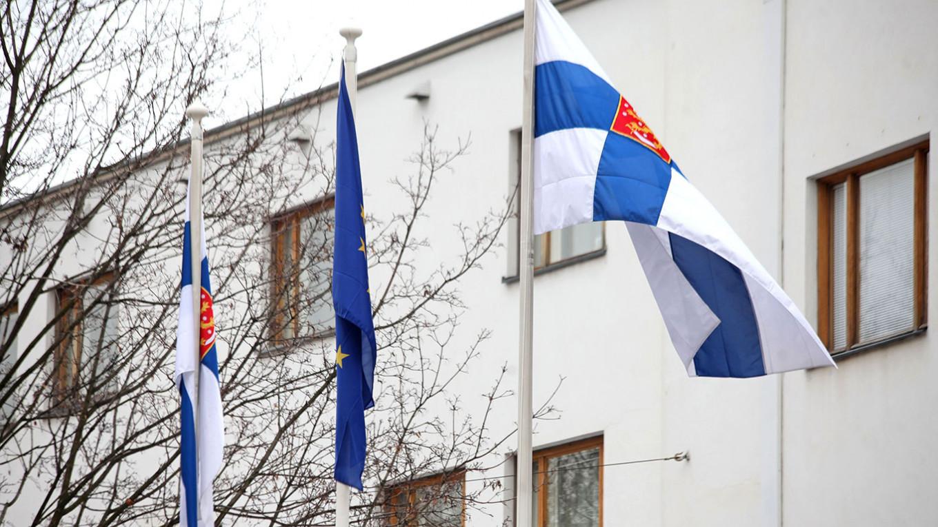 Rusya, NATO başvurusu gündemde olan Finlandiya'nın iki büyükelçilik çalışanını sınır dışı edecek