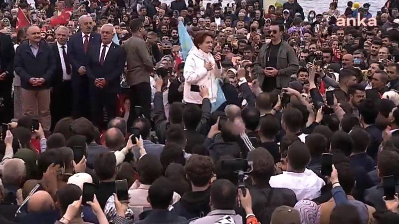 Akşener, Atatürk ve silah arkadaşlarının Samsun'a ilk adım attıkları Tütün İskelesi'nden seslendi: İktidar yürüyüşümüzü başlatıyoruz