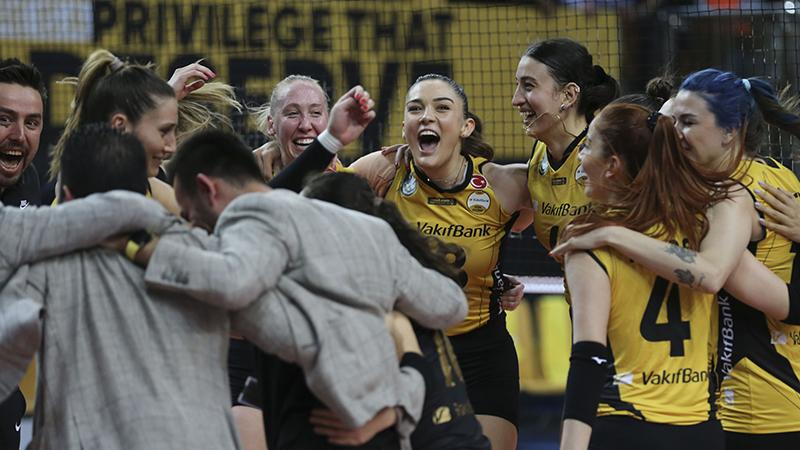 VakıfBank Avrupa'nın en büyük kupası için parkeye çıkıyor