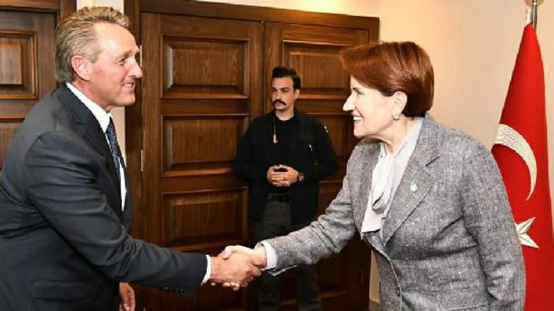 Meral Akşener  ABD Büyükelçisi Flake'i kabul etti