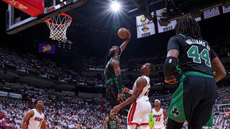 NBA Doğu Konferansı Finali'nde Boston Celtics, Miami Heat karşısında 3-2 öne geçti 