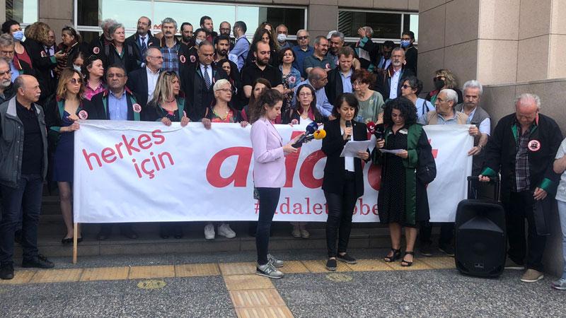 Çağlayan'da Adalet Nöbeti: Hak, hukuk, adalet isteyenlerin ortak mücadeleyi yükseltmekten başka yolu yok