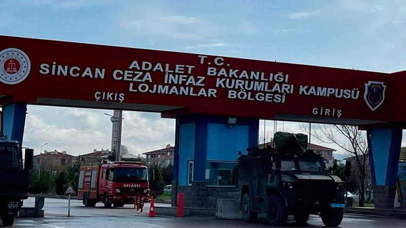 AKP’li vekiller Kobani davasını neden izliyor?