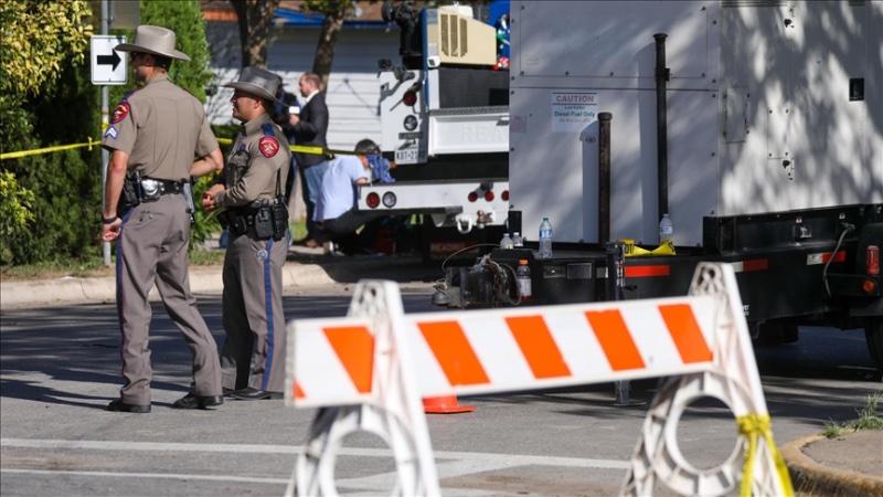 Texas'taki okul saldırısında yaralanan öğretmen, polisi 'korkaklıkla' suçladı