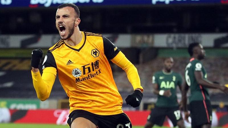 Romain Saiss İstanbul'a geliyor