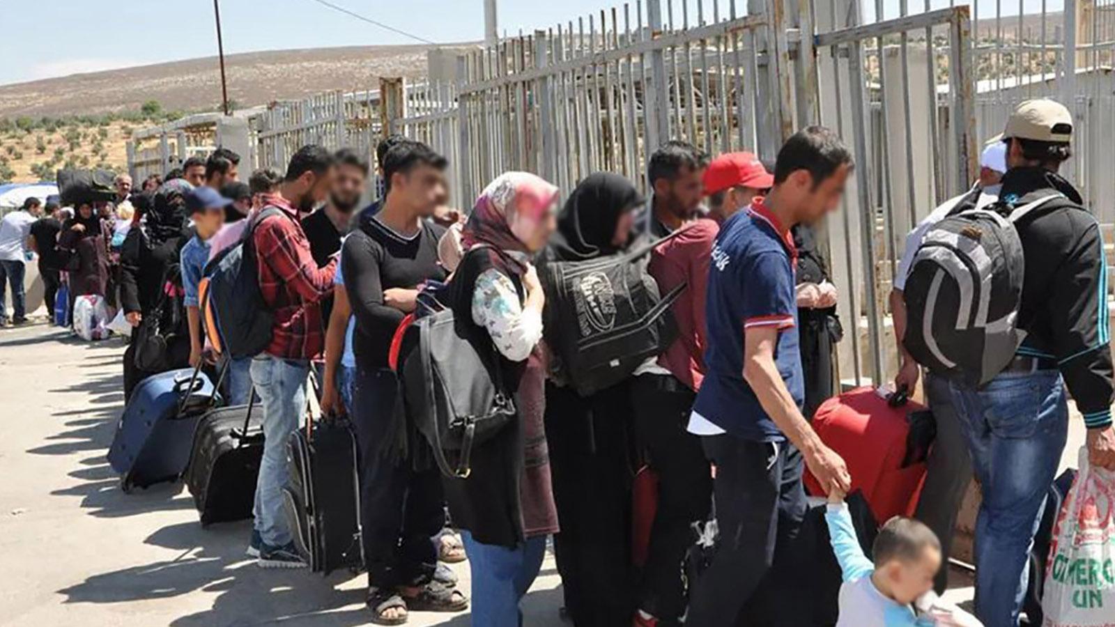 Can Ataklı’dan sığınmacı çıkışı: Bırak bayramda gitsinler, dönmeye kalkınca da kapıyı kapatırsın yüzüne