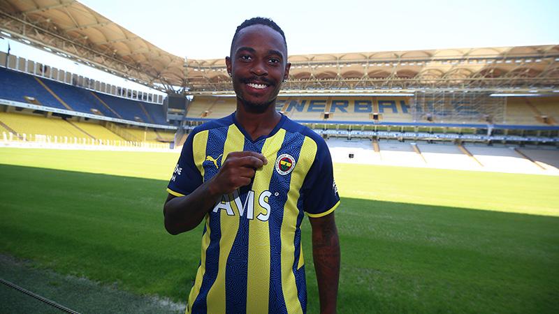 Fenerbahçe, Lincoln Henrique transferini açıkladı