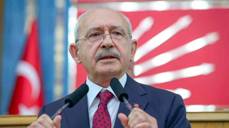 Yeni Akit yazarı: Sayın Kılıçdaroğlu bir gün de SGK’ya baskın yap