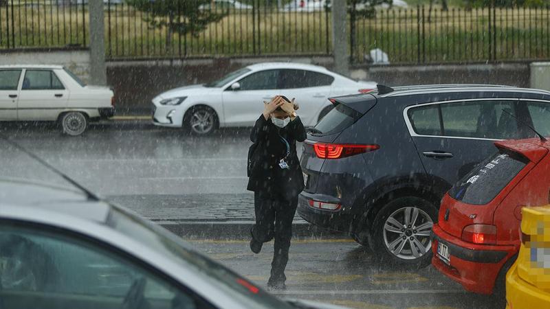 Meteoroloji'den Batı Karadeniz ve İç Anadolu'daki bazı iller için yağış uyarısı