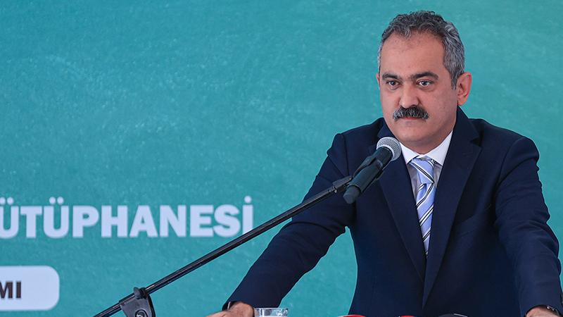 Bakan Özer'den Öğretmenlik Kariyer Basamakları Sınavı açıklaması: Öğretmenlerin yeterliliğini ölçmeye matuf yapılan bir sınav değil