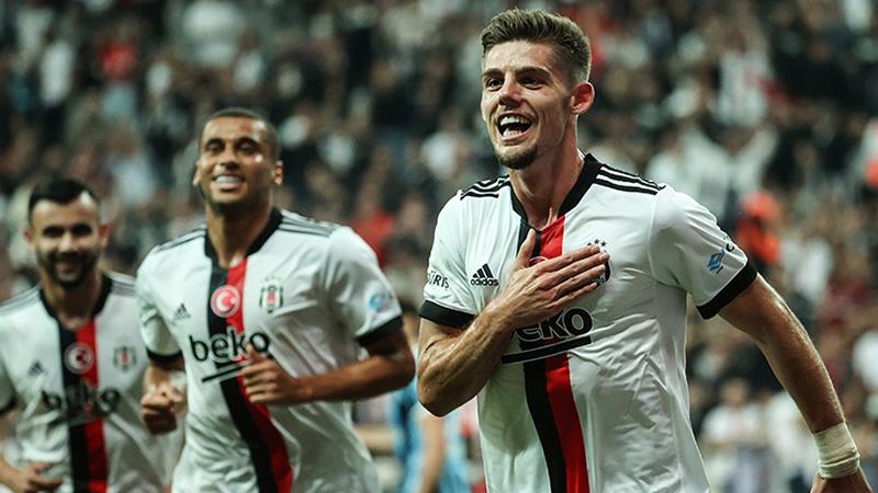 Beşiktaş'ın stoperi Francisco Montero'ya İspanya'dan talip