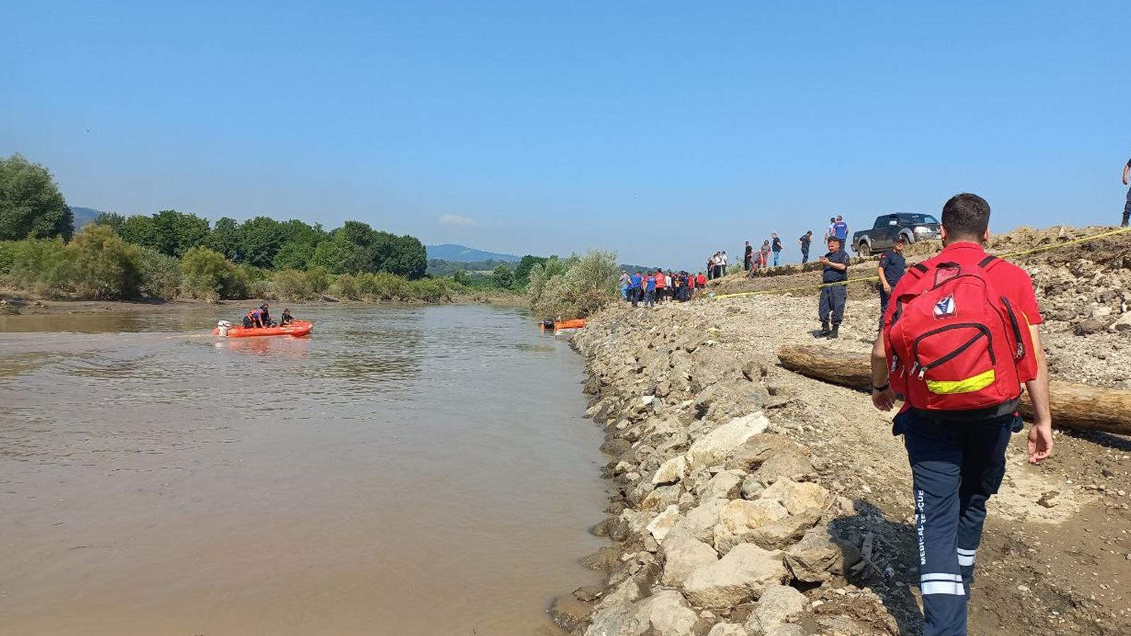 Düzce'de sele kapılan kepçe operatörünün 9 gün sonra cesedi bulundu