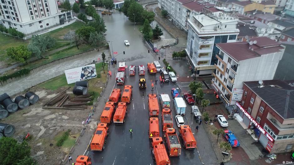 Türkiye'nin kuzeybatısında şiddetli yağış: 1 ölü