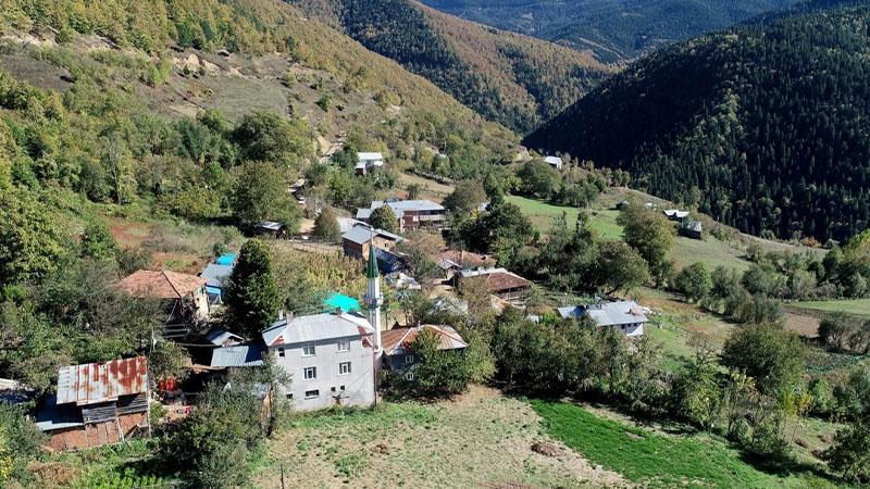 Muhtar havaya ateş açtı, bir kişi yaşamını yitirdi