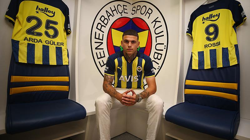 Fenerbahçe, Tiago Çukur ile 4 yıllık sözleşme imzaladı