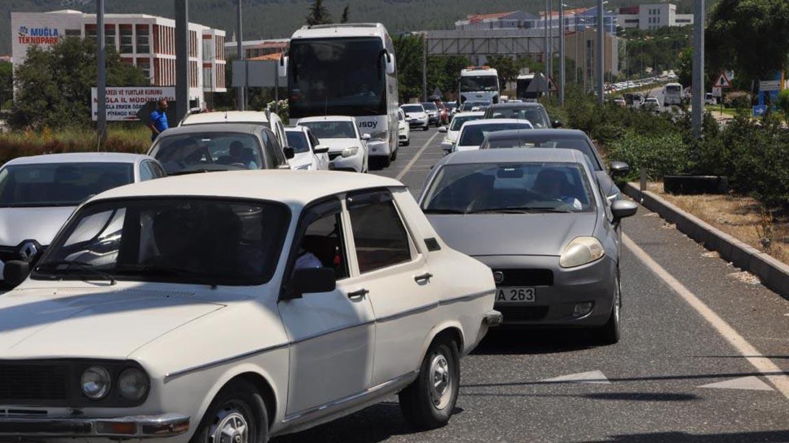 İçişleri Bakanlığı'ndan dönüş yolundaki tatilcilere uyarı mesajı 