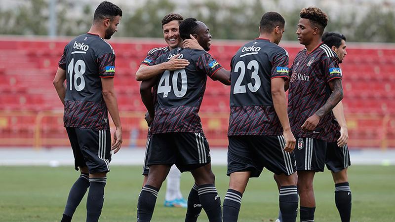 Beşiktaş yeni sezonu törenle açıyor