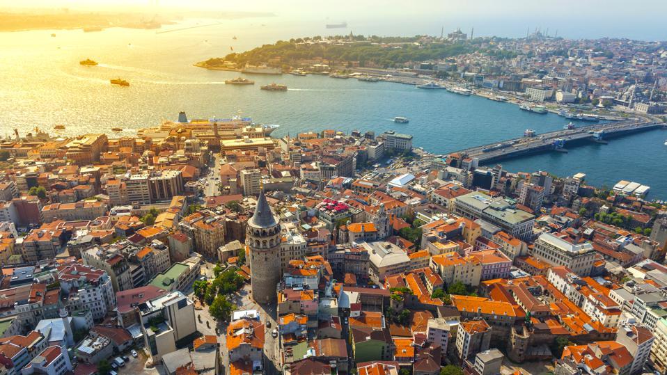 İstanbul'a 6 ayda 6 milyon 755 bin 300 yabancı turist geldi