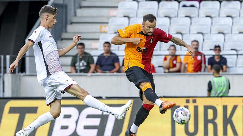 Galatasaray'ın yeni transferi Seferovic, hazırlık maçlarındaki performansıyla göz doldurdu