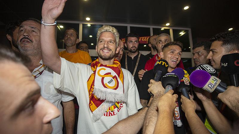 Dries Mertens: Sneijder bana "Hiç durma, hemen git" dedi