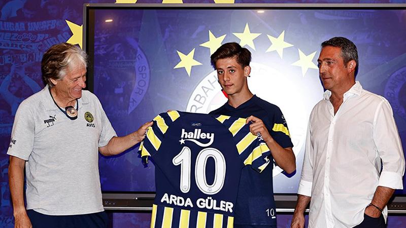 Fenerbahçe'nin yeni 10 numarası Arda Güler