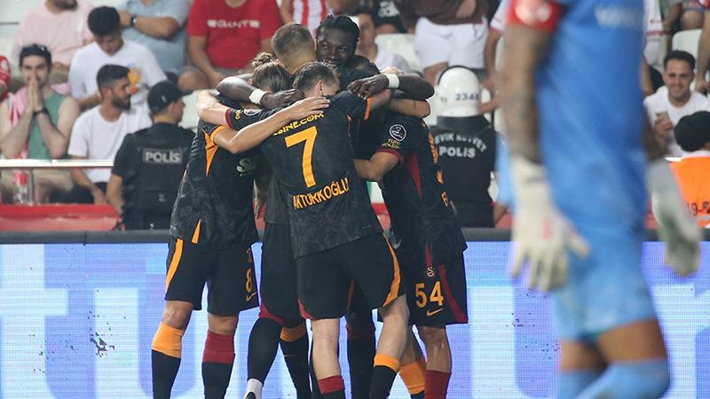 Galatasaray, sahasında Giresunspor'u konuk ediyor